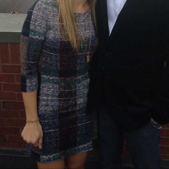 Jella Couture Dress - Picture 4 of 4